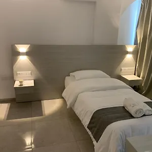 Hotel La Veranda ***